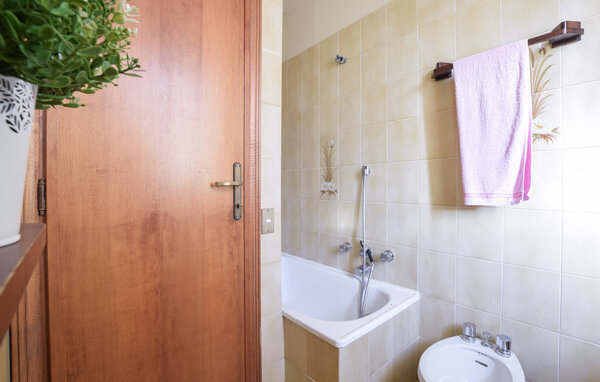 Vakantiehuis - Lido di Camaiore , Italië - ITD066 701