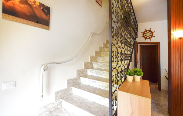 Holiday Home - Forte dei marmi , Italy - ITD071 501