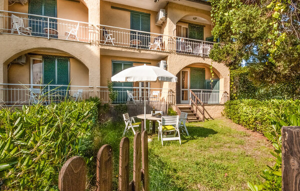 Apartment B4