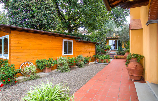 Domy wakacyjne - Comeana , Wlochy - ITF095 83