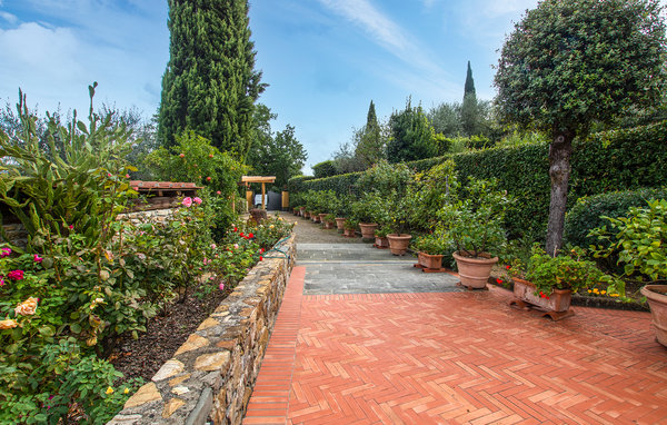 Domy wakacyjne - Comeana , Wlochy - ITF095 103