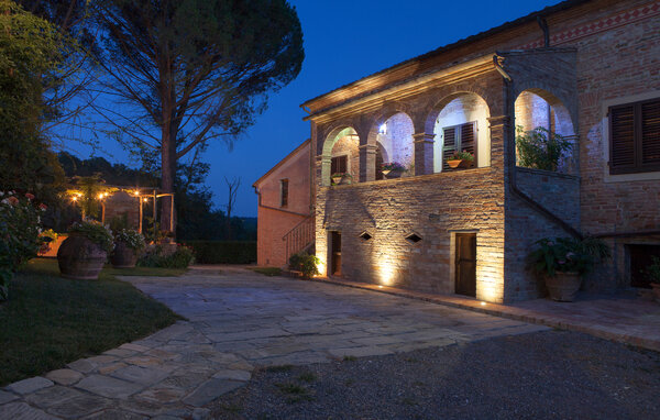 Casa vacanze - Castelfiorentino , Italia - ITF364 802