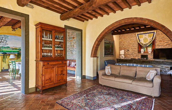 Holiday Home - Capraia e Limite , Italy - ITF365 302