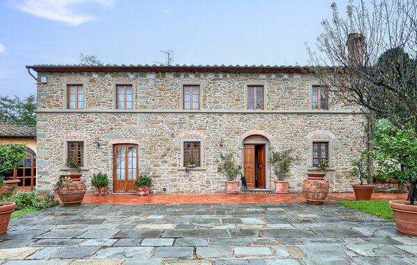 Holiday Home - Capraia e Limite , Italy - ITF365 82