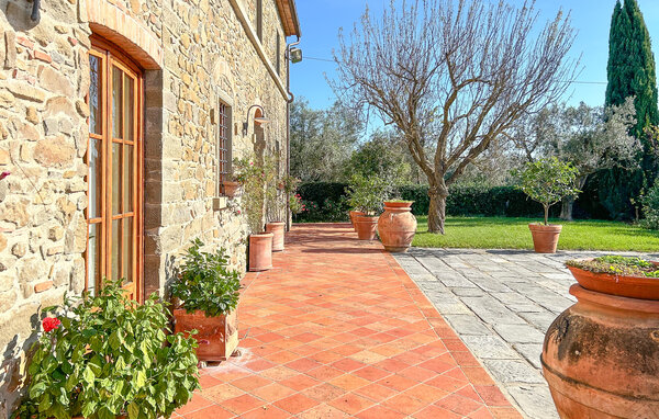 Holiday Home - Capraia e Limite , Italy - ITF365 101