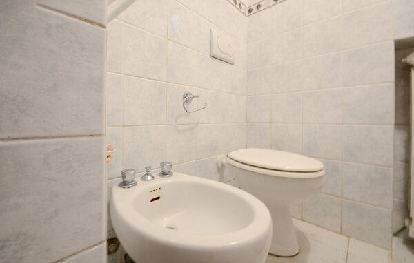 Appartamento - Prata , Italia - ITG049 702