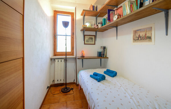 Appartamento - Prata , Italia - ITG049 605