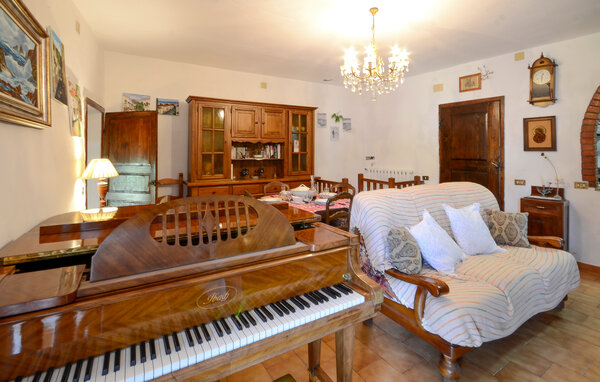 Appartamento - Prata , Italia - ITG049 301