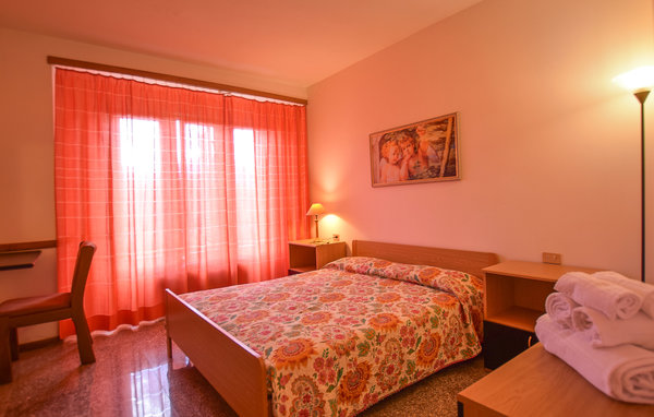 Apartment - Barga , Italy - ITL001 7