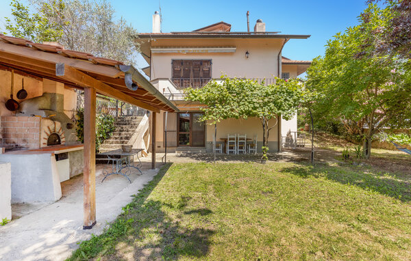 Domy wakacyjne - Fivizzano , Wlochy - ITL010 81