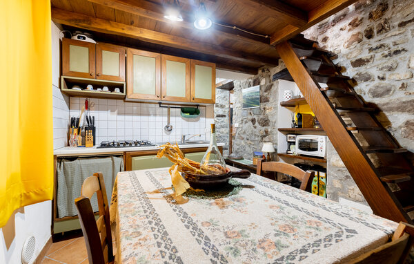 Feriehus - Cogna, Piazza al Serchio , Italia - ITL023 404