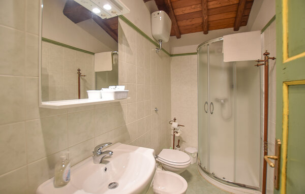 Domy wakacyjne - Palagnana , Wlochy - ITL033 702