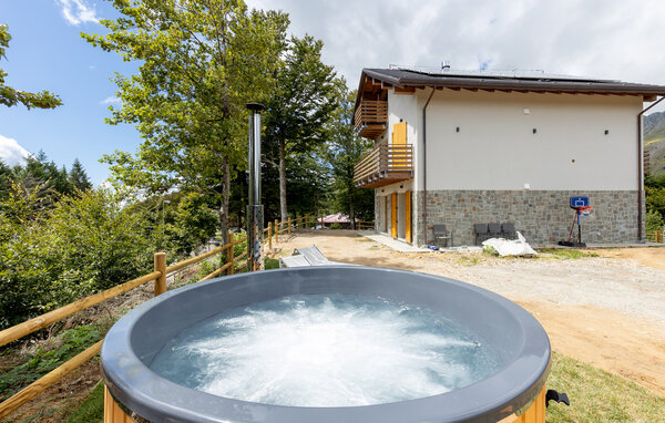 Semesterhus - Passo del Cerreto , Italien - ITL038 11