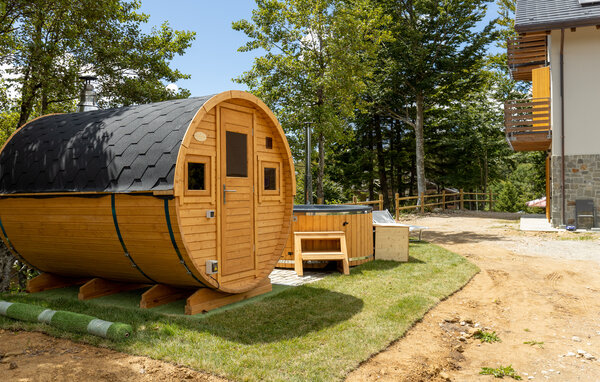 Semesterhus - Passo del Cerreto , Italien - ITL038 12