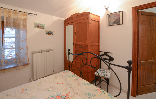 Domy wakacyjne - Gallicano , Wlochy - ITL041 601