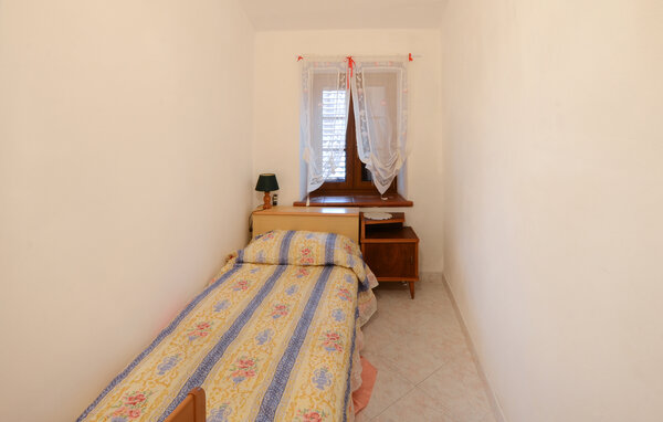 Domy wakacyjne - Gallicano , Wlochy - ITL041 602