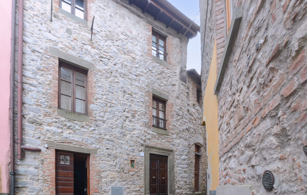 Domy wakacyjne - Gallicano , Wlochy - ITL041 6