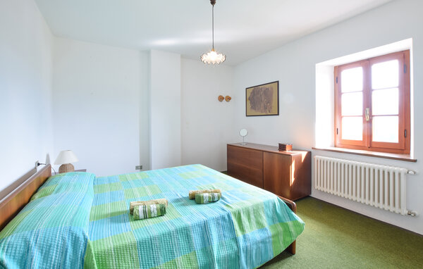 Holiday Home - Villa Collemandina , Italy - ITL049 7
