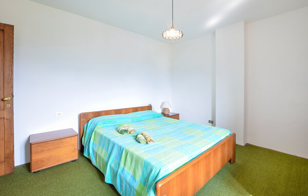 Holiday Home - Villa Collemandina , Italy - ITL049 601