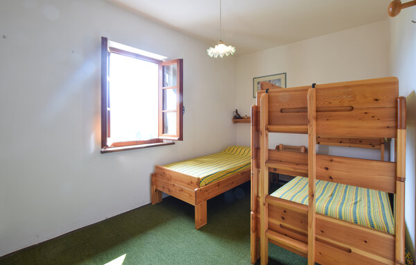 Holiday Home - Villa Collemandina , Italy - ITL049 603