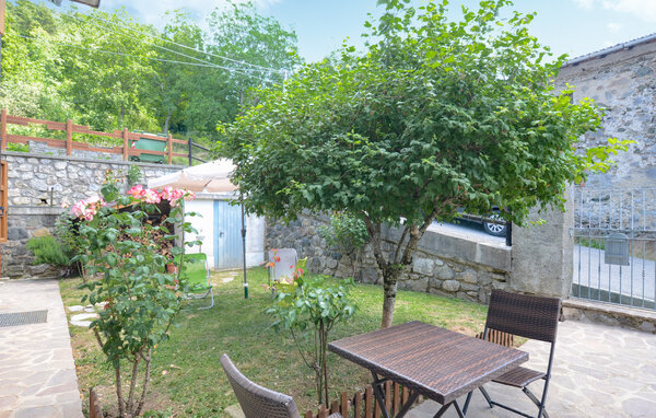 Vakantiehuis - Careggine , Italië - ITL052 7