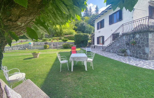 Feriehus - Livignano , Italia - ITL055 1