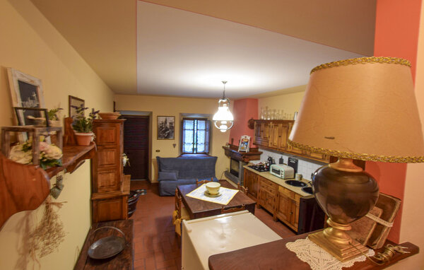 Casa vacanze - Gioviano , Italia - ITL056 301