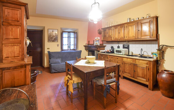 Casa vacanze - Gioviano , Italia - ITL056 302