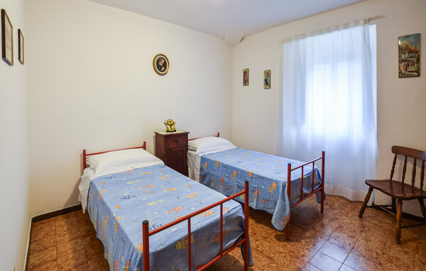 Holiday Home - Pescaglia , Italy - ITL060 604