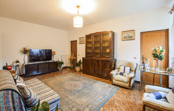 Holiday Home - Pescaglia , Italy - ITL060 2