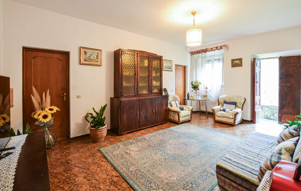 Holiday Home - Pescaglia , Italy - ITL060 301