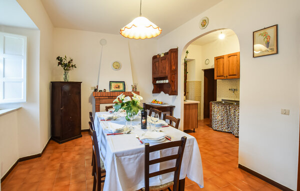 Holiday Home - Pescaglia , Italy - ITL060 302