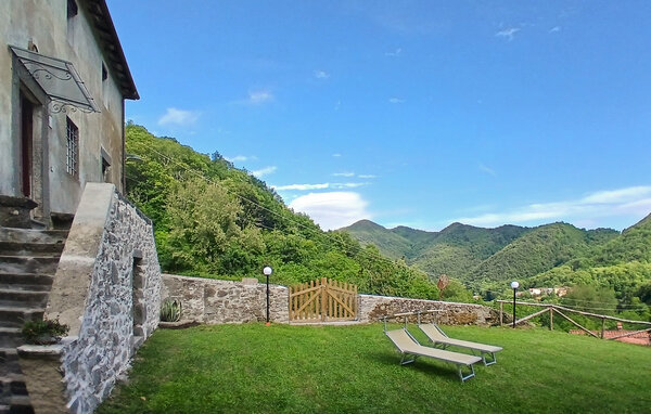 Vakantiehuis - Pescaglia , Italië - ITL060 101