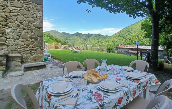 Vakantiehuis - Pescaglia , Italië - ITL060 3