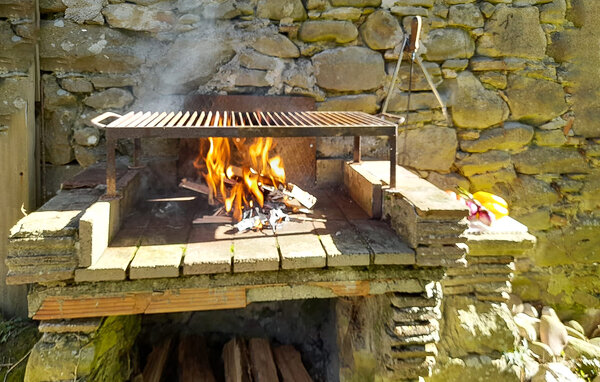 Vakantiehuis - Pescaglia , Italië - ITL060 8