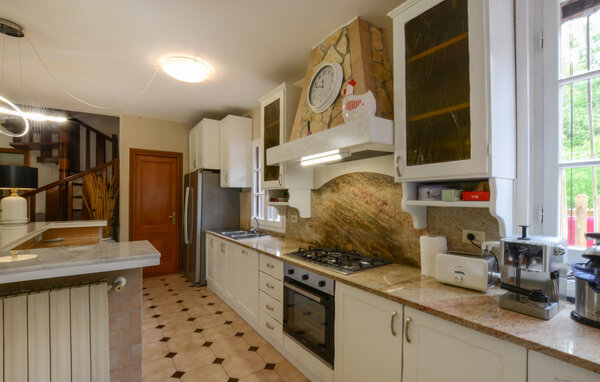 Casa vacanze - Pescaglia , Italia - ITL062 402