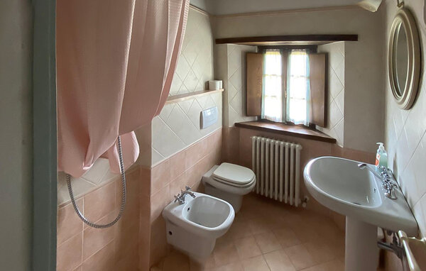 Holiday Home - Villa Collemandina , Italy - ITL063 701