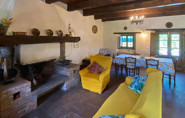 Holiday Home - Villa Collemandina , Italy - ITL063 3