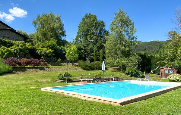 Holiday Home - Villa Collemandina , Italy - ITL063 12