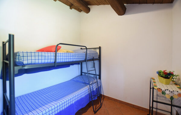 Holiday Home - Fabbriche di Vallico , Italy - ITL067 605