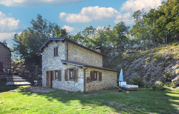 Holiday Home - Fabbriche di Vallico , Italy - ITL067 3