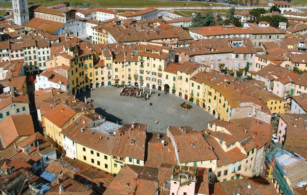 Casa vacanze - Castelvecchio di Compito , Italia - ITL625 901