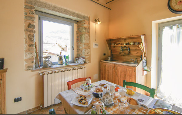 Apartament - Fivizzano , Wlochy - ITL628 401