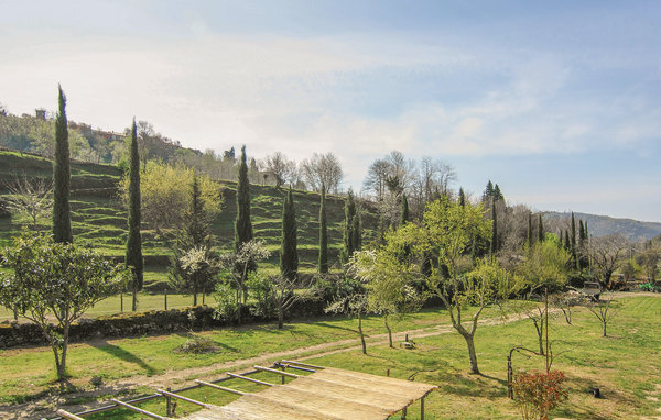 Apartament - Fivizzano , Wlochy - ITL628 201