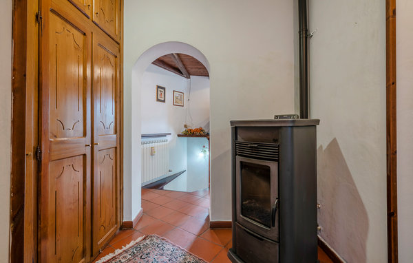 Holiday Home - Minucciano , Italy - ITL648 502
