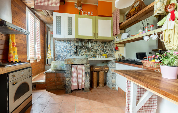 Casa de vacaciones - Podenzana , Italia - ITL666 402