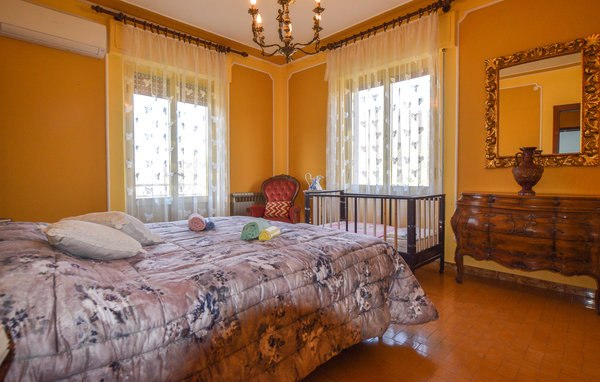 Domy wakacyjne - Fivizzano , Wlochy - ITL673 606