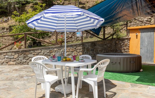 Domy wakacyjne - Barga , Wlochy - ITL684 101