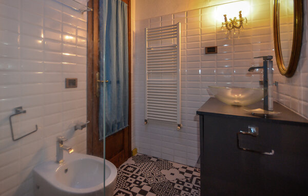 Casa vacanze - Massa Marittima , Italia - ITM015 702