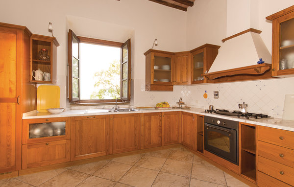 Apartment - Pomarance , Italy - ITN613 401